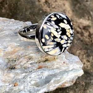 Chrysanthemum Ring